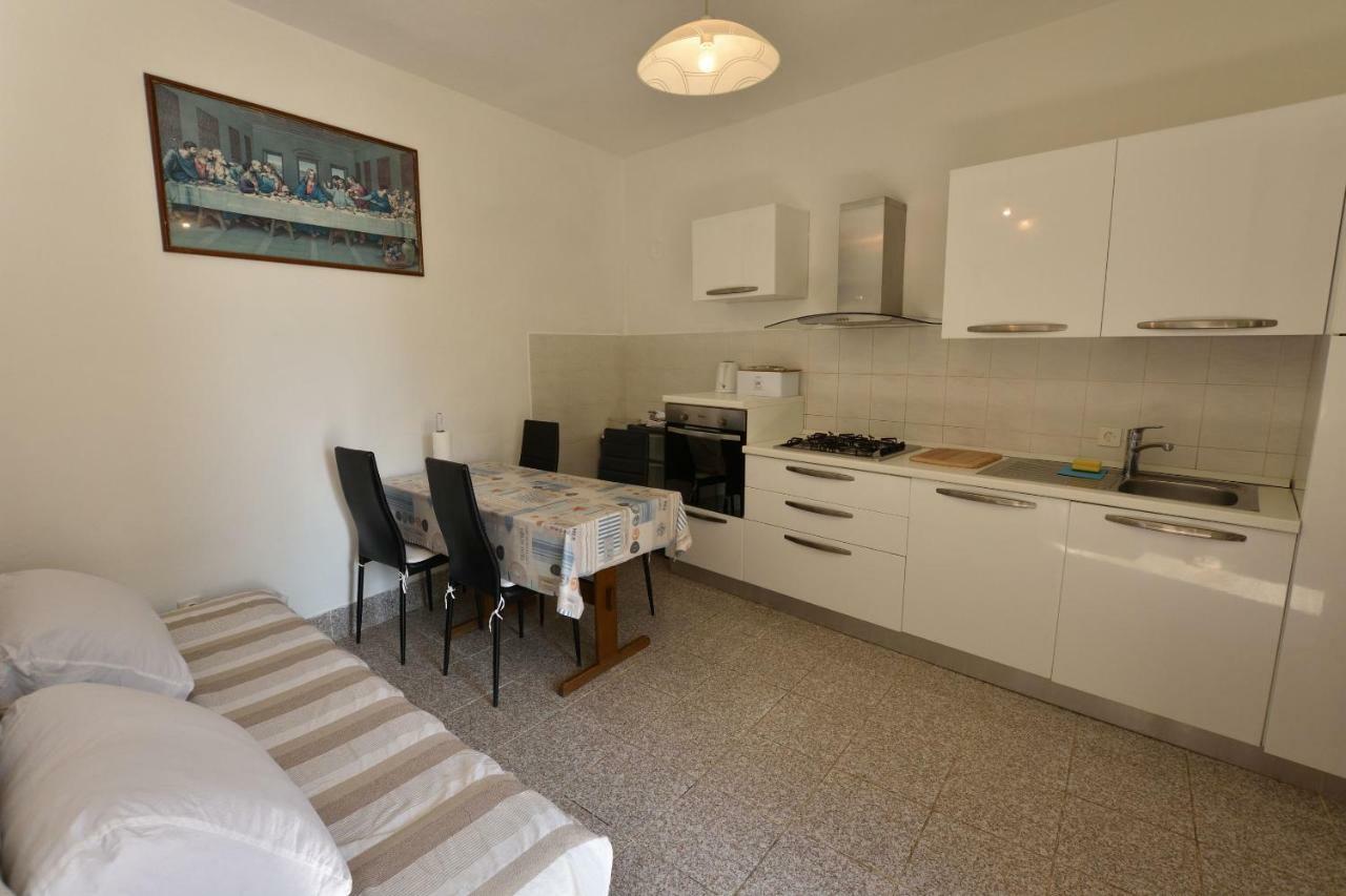 Apartment Milka Primošten Extérieur photo